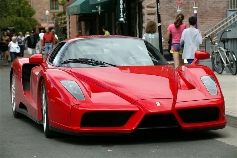 Zdjęcie modelu Ferrari Enzo 23