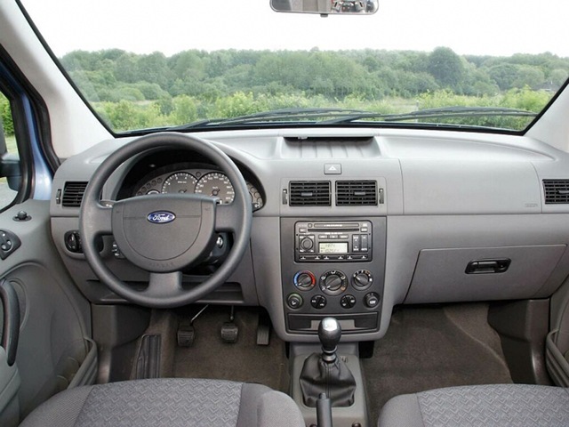 Zdjęcie modelu Ford Tourneo Connect 23