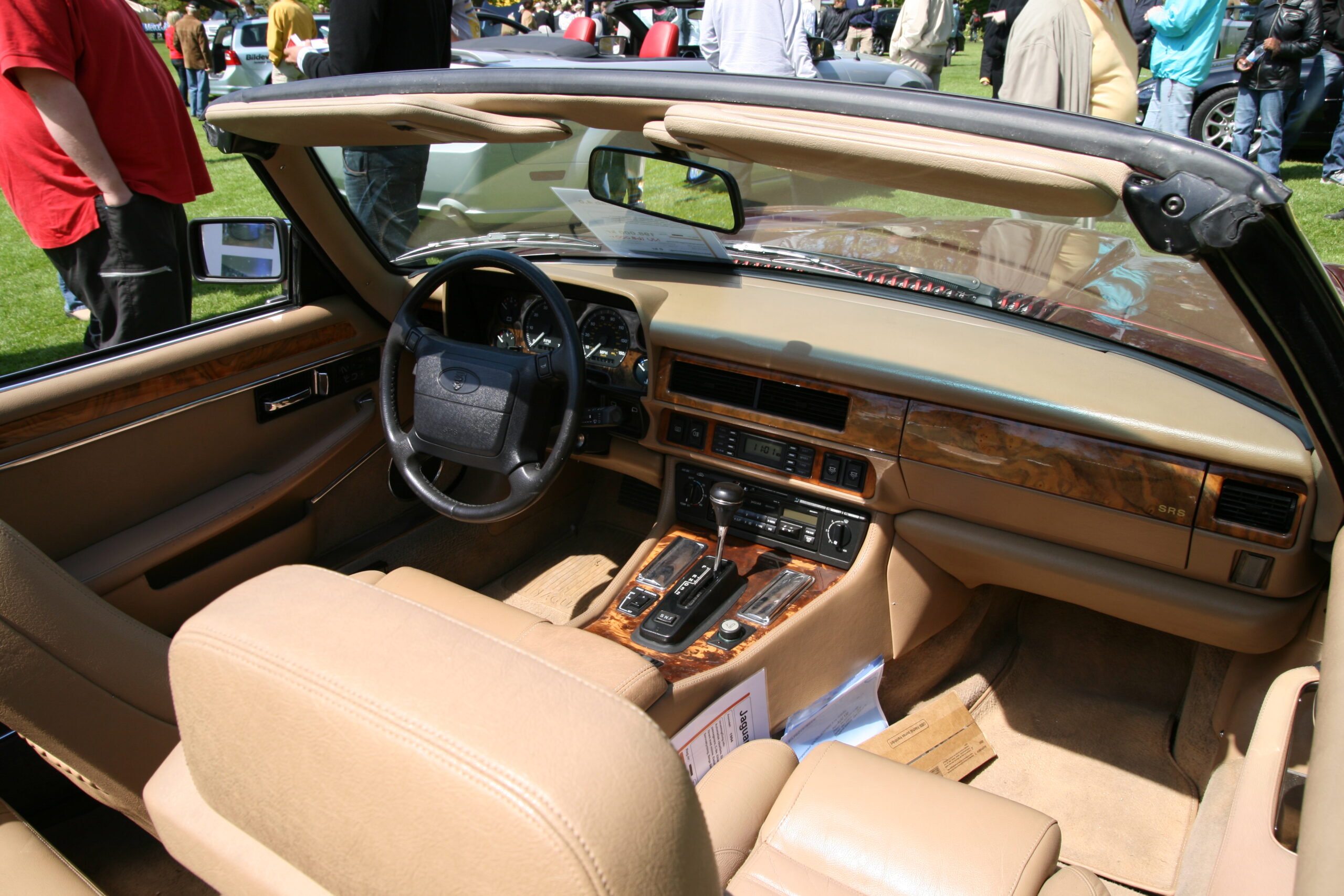 Zdjęcie modelu Jaguar XJSC Convertible 1